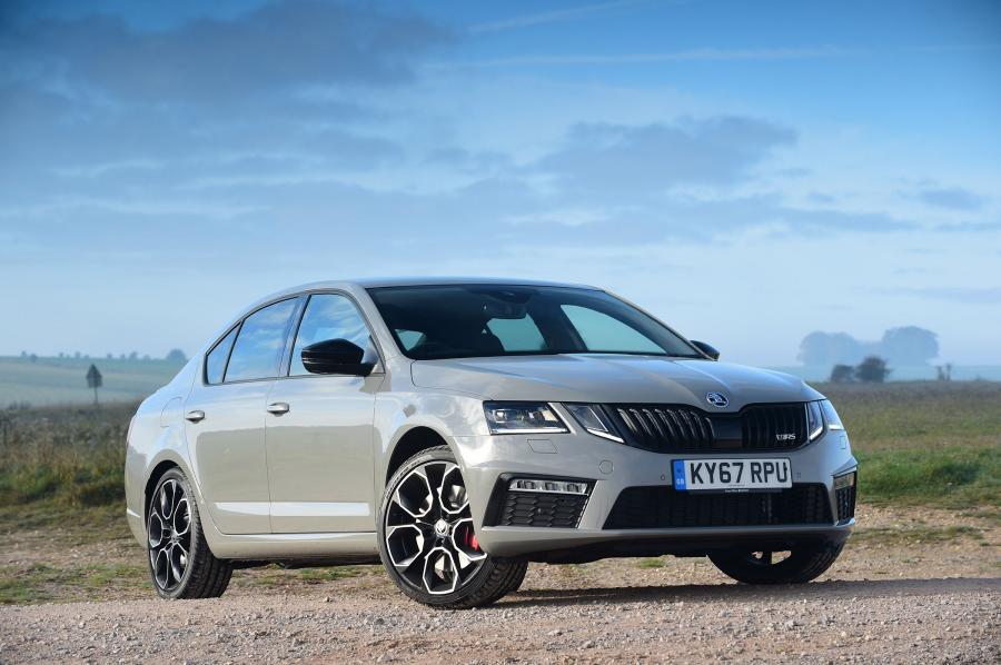  Skoda Octavia vRS 245 (5E) 2017 года  (UK) (фото 4 из 12)